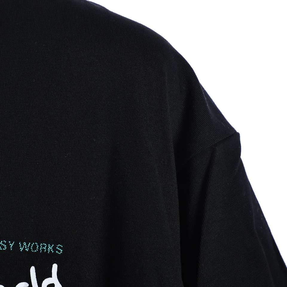 YESKICKS Bape Chest Graffiti Letter For Unisex Black And White - Image 4