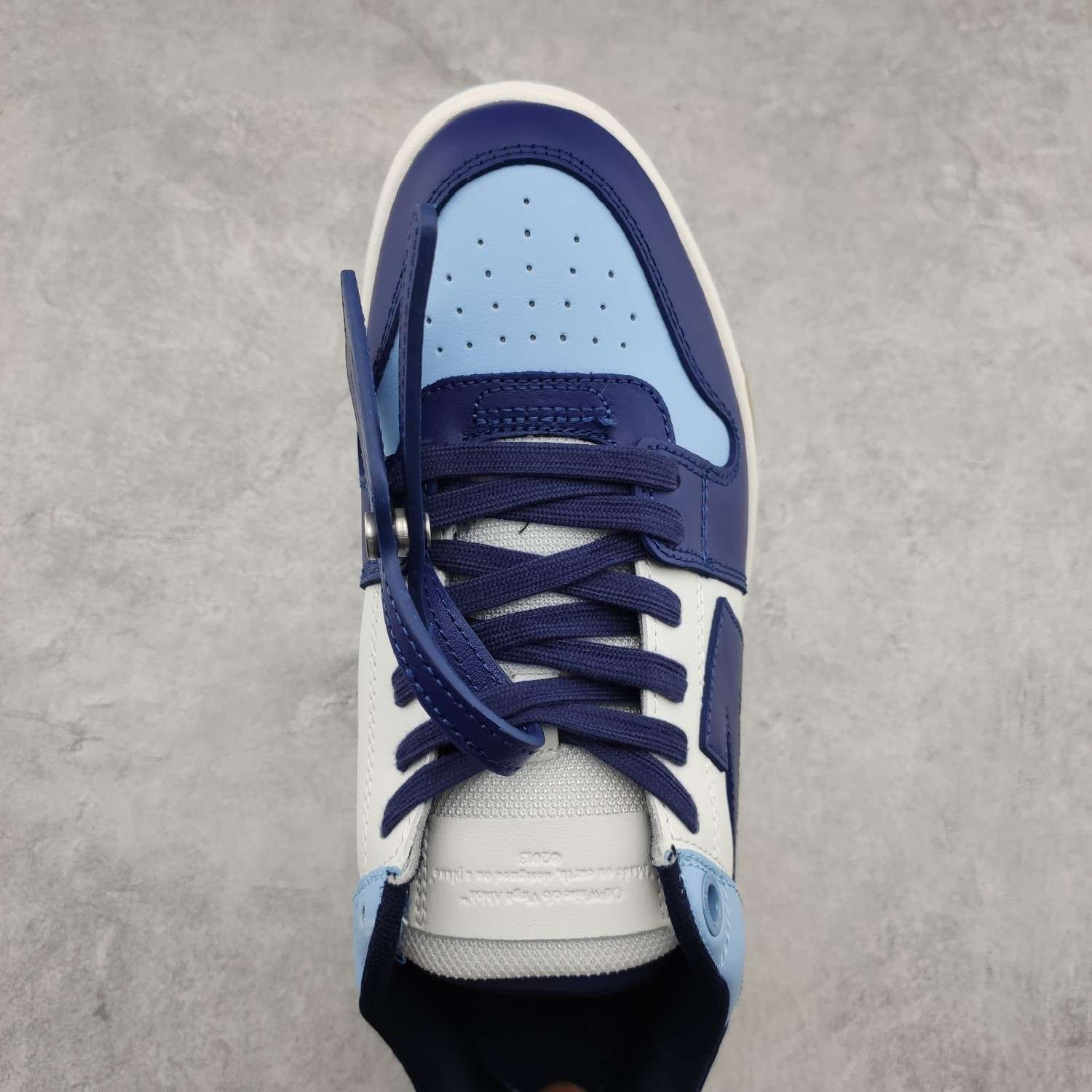 YESKICKS OFF-WHITE Out Of Office "OOO" Low Top Sneaker Replica - Image 4