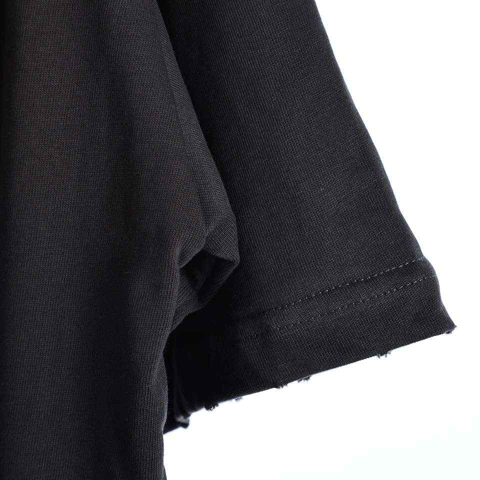 YESKICKS Balenciaga BB Scissor Crackle Printed Torn Short Sleeve T-Shirt For Unisex - Image 4