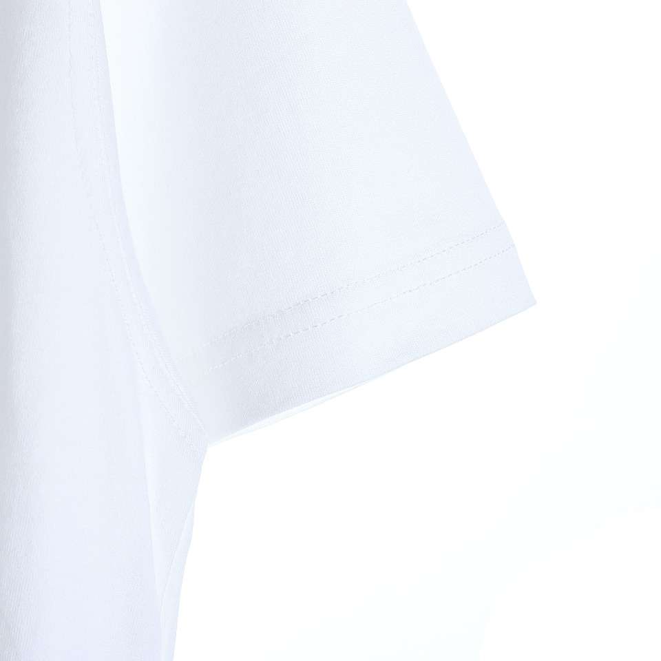 YESKICKS Burberry Letter Print Short Sleeve T-Shirt For Unisex Black And White - Image 4