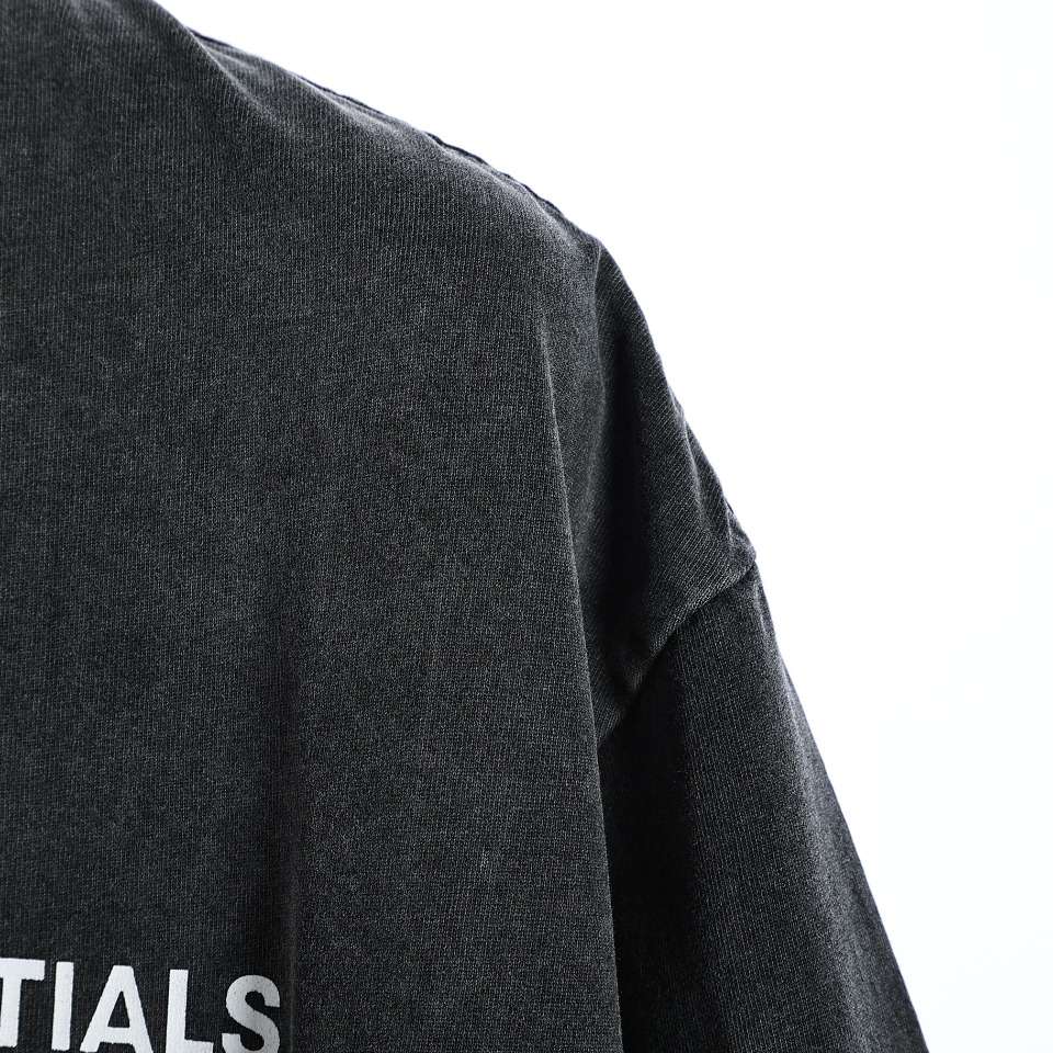 YESKICKS Essentials x Fear OF God Logo Letter Print T-Shirt for Unisex - Image 4