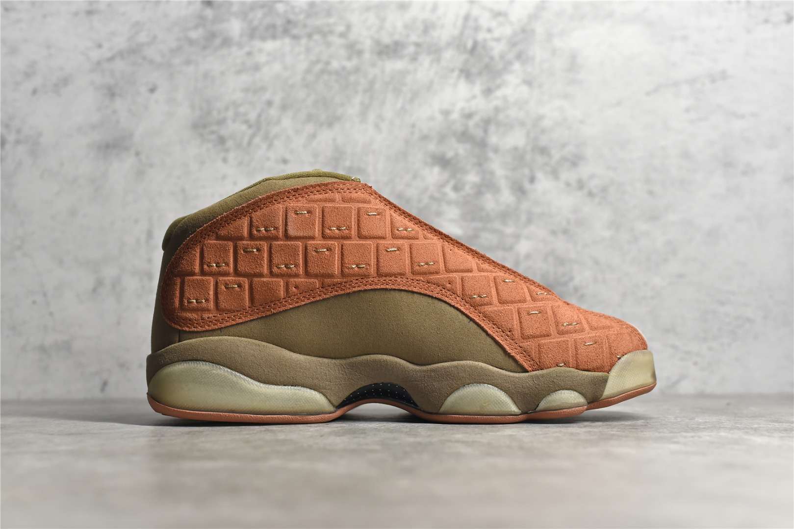Air Jordan 13 Retro Low CLOT Sepia Stone Replica Replica AT3102-200 - Image 4