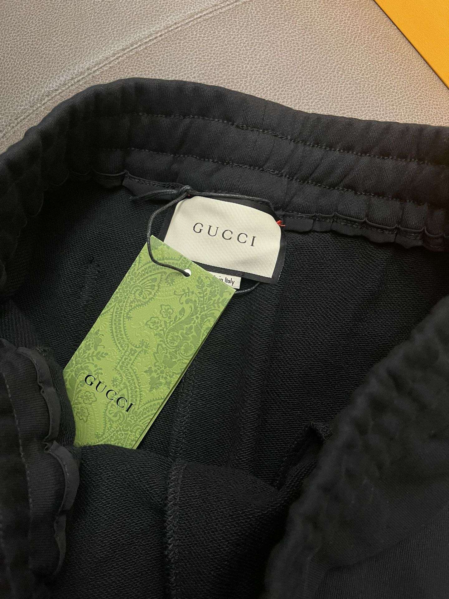 YESKICKS Gucci 23FW Color Block Jogger Pants for Unisex - Image 5