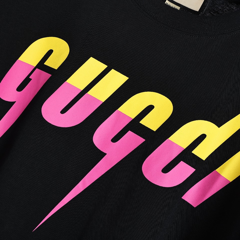 YESKICKS Gucci Lightning Logo Print T-Shirt For Unisex - Image 5