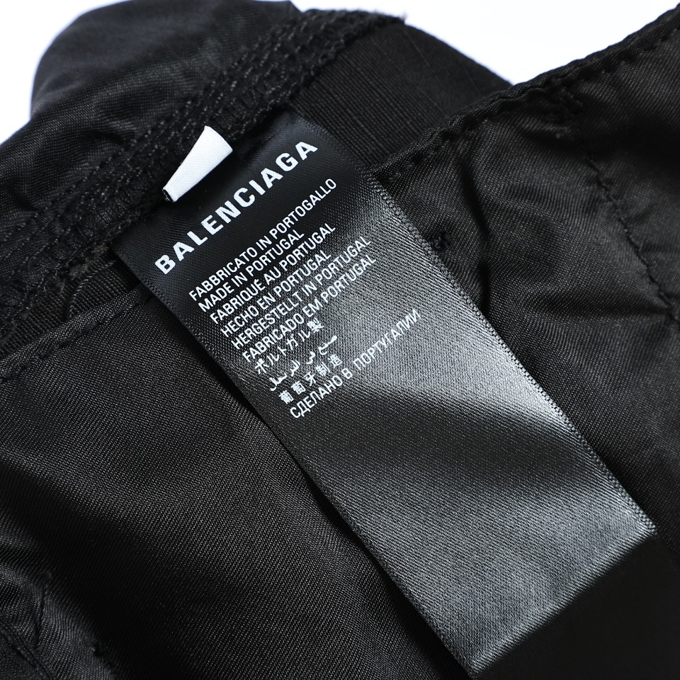 YESKICKS Balenciaga Washed Workwear Pocket Shorts Pants For Unisex - Image 5