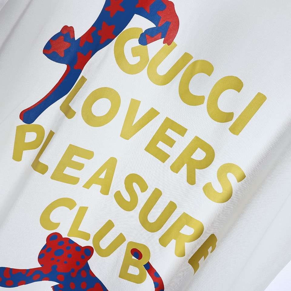 YESKICKS Gucci Tiger Print T-Shirt For Unisex - Image 5