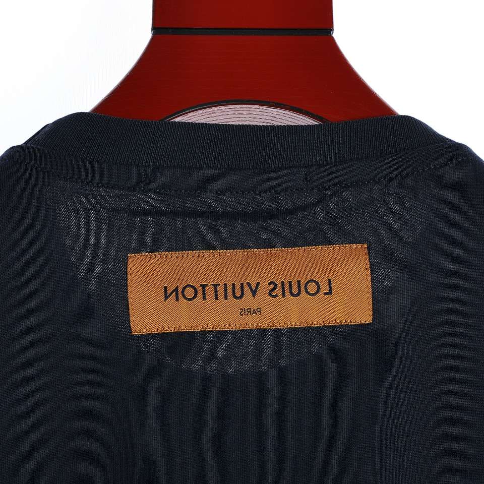 YESKICKS Louis Vuitton Letter Embossed T-Shirt For Unisex Green And Gray - Image 5