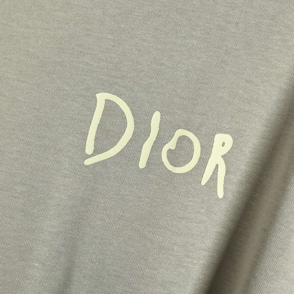YESKICKS Dior Logo Print T-Shirt For Unisex - Image 5