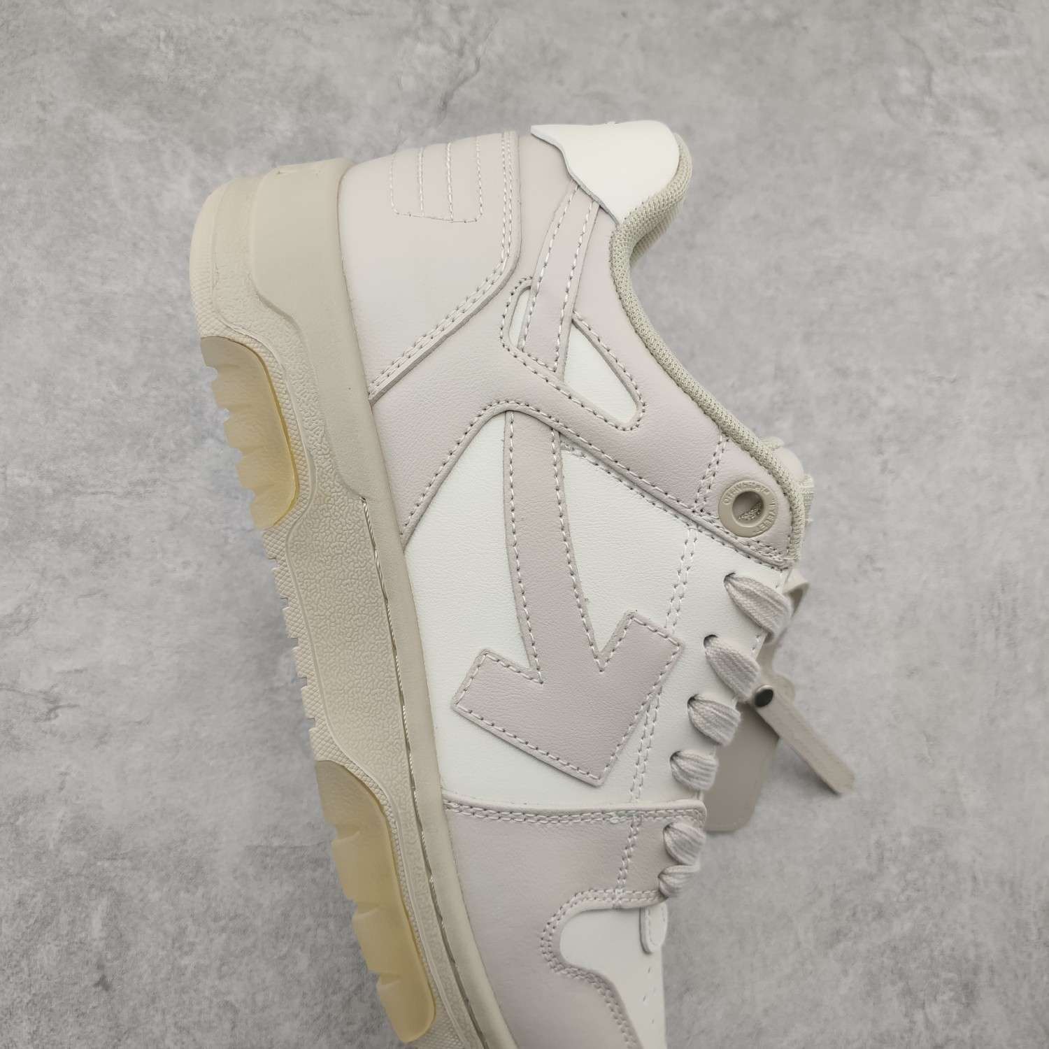 YESKICKS OFF-WHITE Out Of Office "OOO" Low Top Sneaker Replica - Image 5