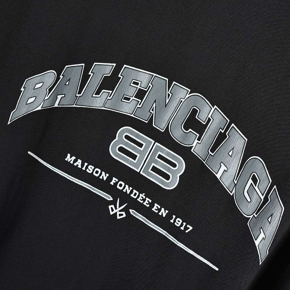 YESKICKS Balenciaga BB Scissor Crackle Printed Torn Short Sleeve T-Shirt For Unisex - Image 5