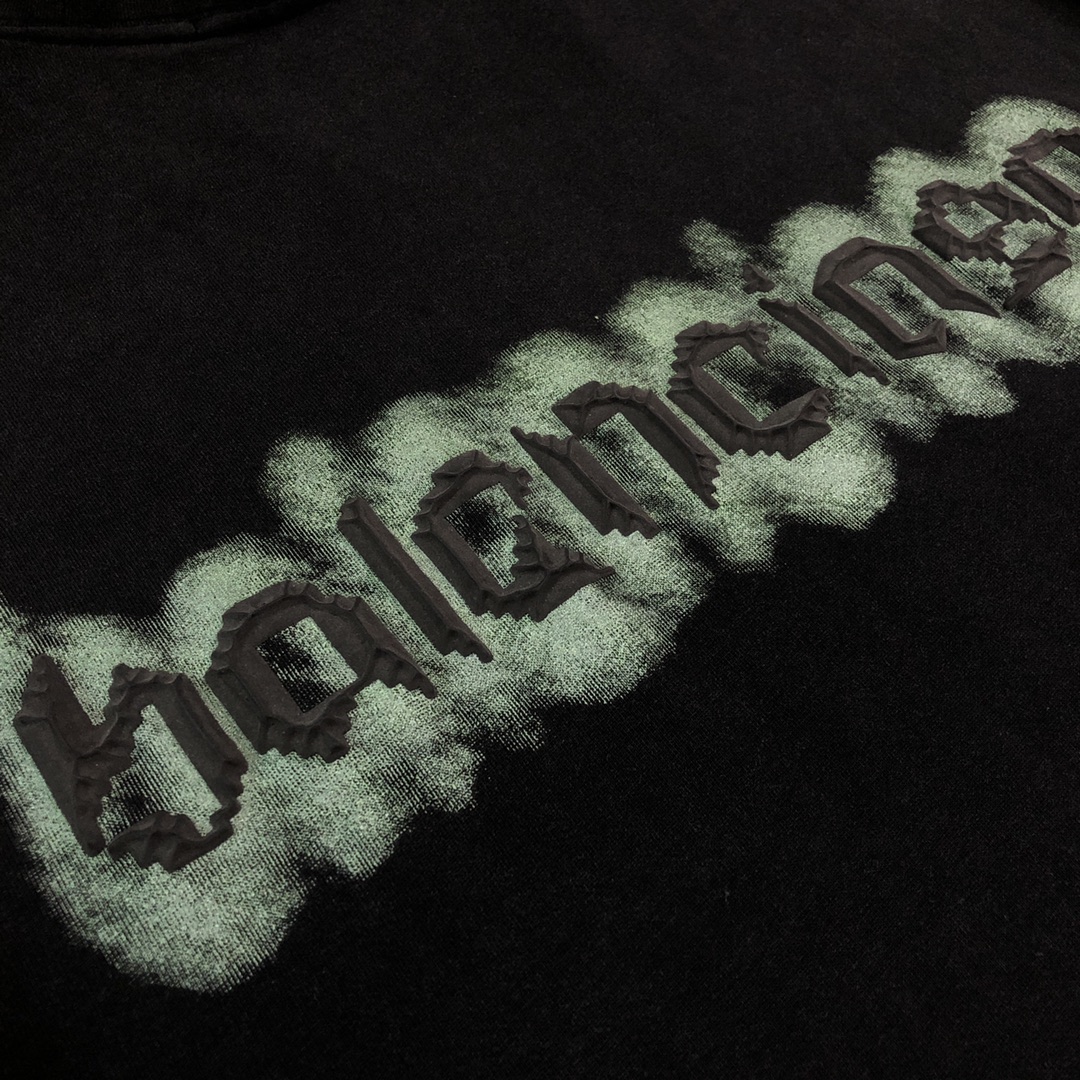 YESKICKS Balenciaga Letter Print T-shirt for Unisex Black - Image 6