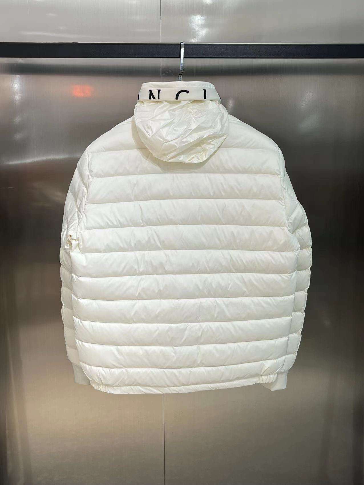YESKICKS Moncler Moncler 2023 Solid Color Invisible Hood Inside Zipper Standing Collar Jacket For Men Black And White - Image 6