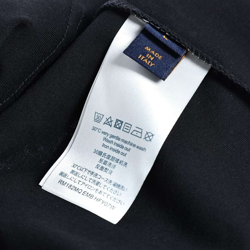 YESKICKS Louis Vuitton Metallic Beaded Short Sleeve T-Shirt For Unisex - Image 6