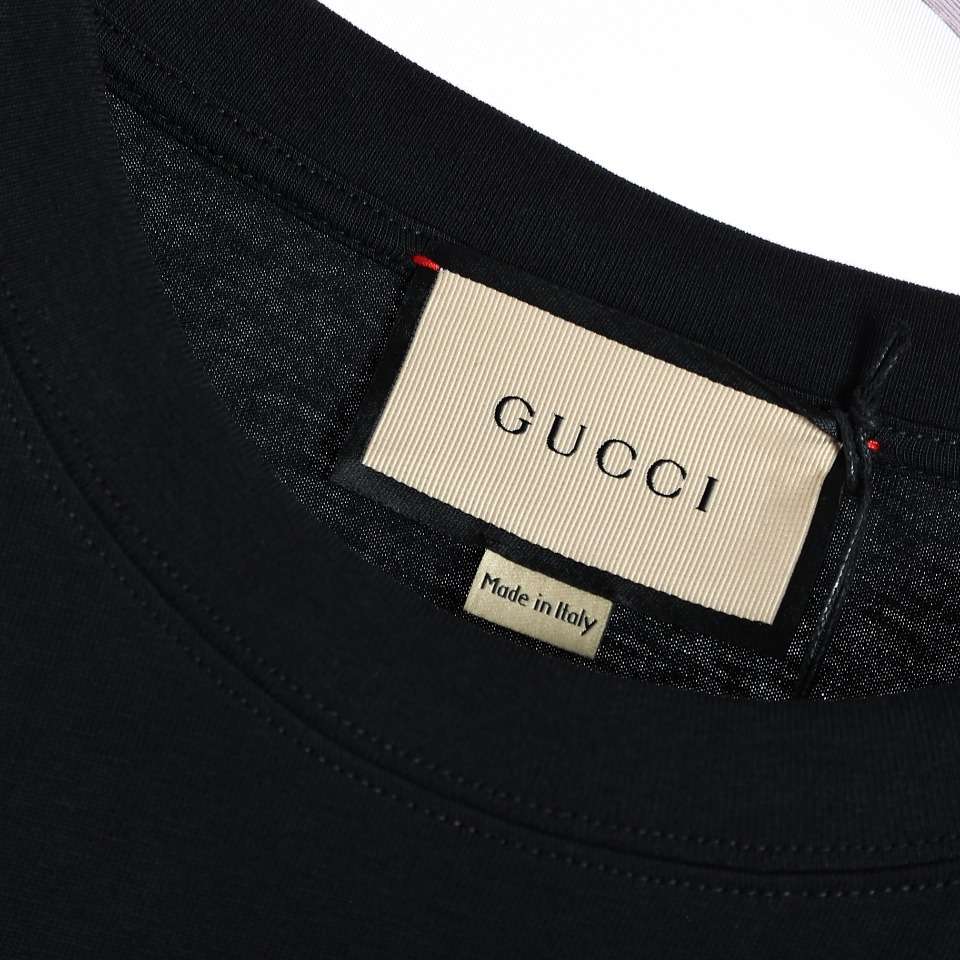 YESKICKS Gucci Lightning Logo Print T-Shirt For Unisex - Image 6