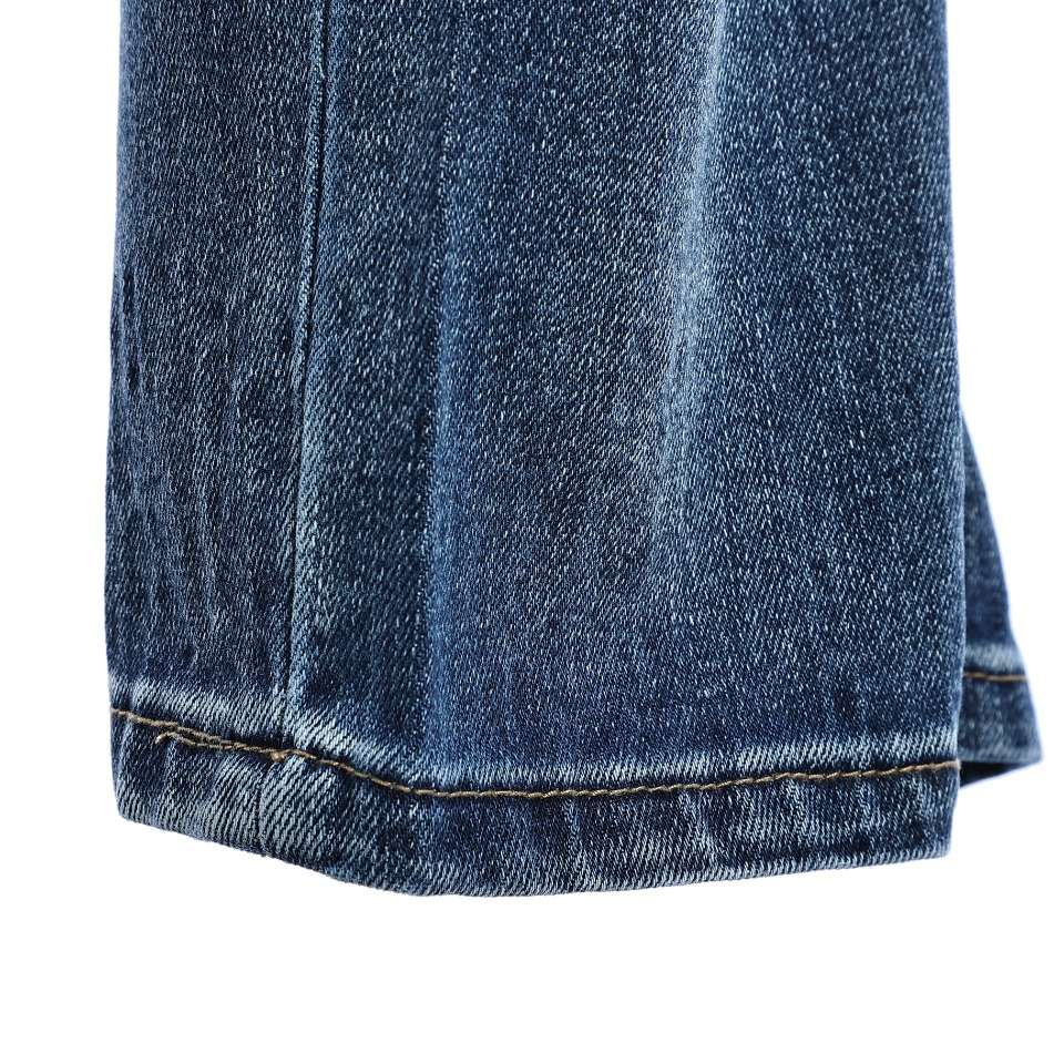 YESKICKS Dior Jeans With Logo Printed All Over The Pockets For Unisex - Image 6
