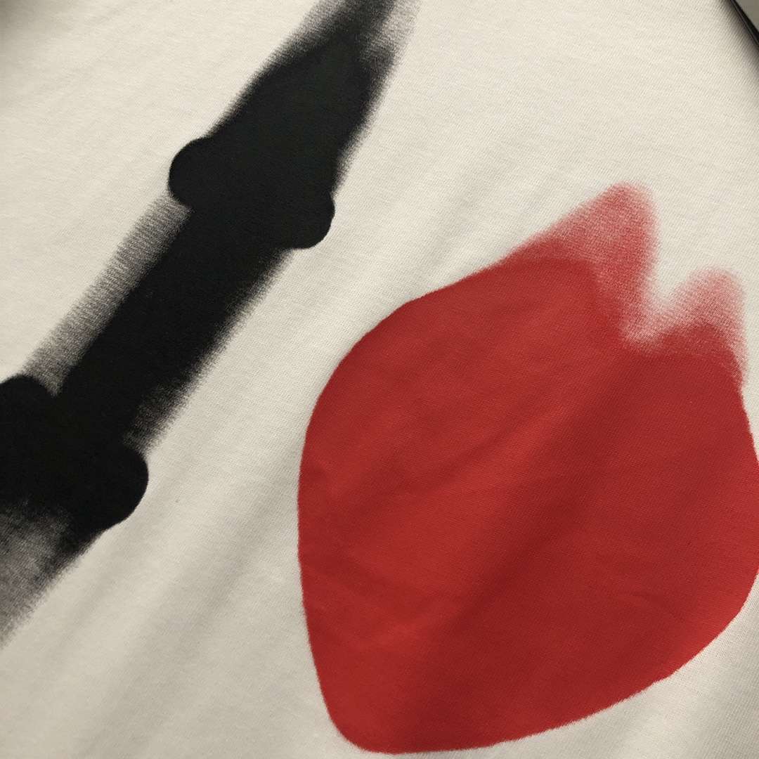 YESKICKS Balenciaga Print T-shirt for Unisex Black and White - Image 8