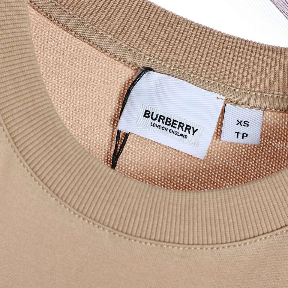 YESKICKS Burberry Bear Printed Round Neck T-Shirt For Unisex - Image 6