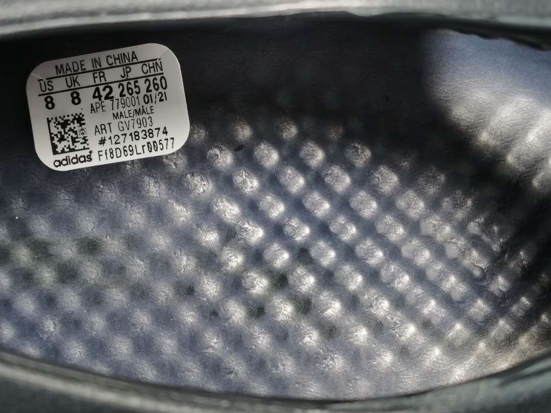 YESKICKS Yeezy Foam Runner ‘Mineral Blue’ Replica GV7903 - Image 7