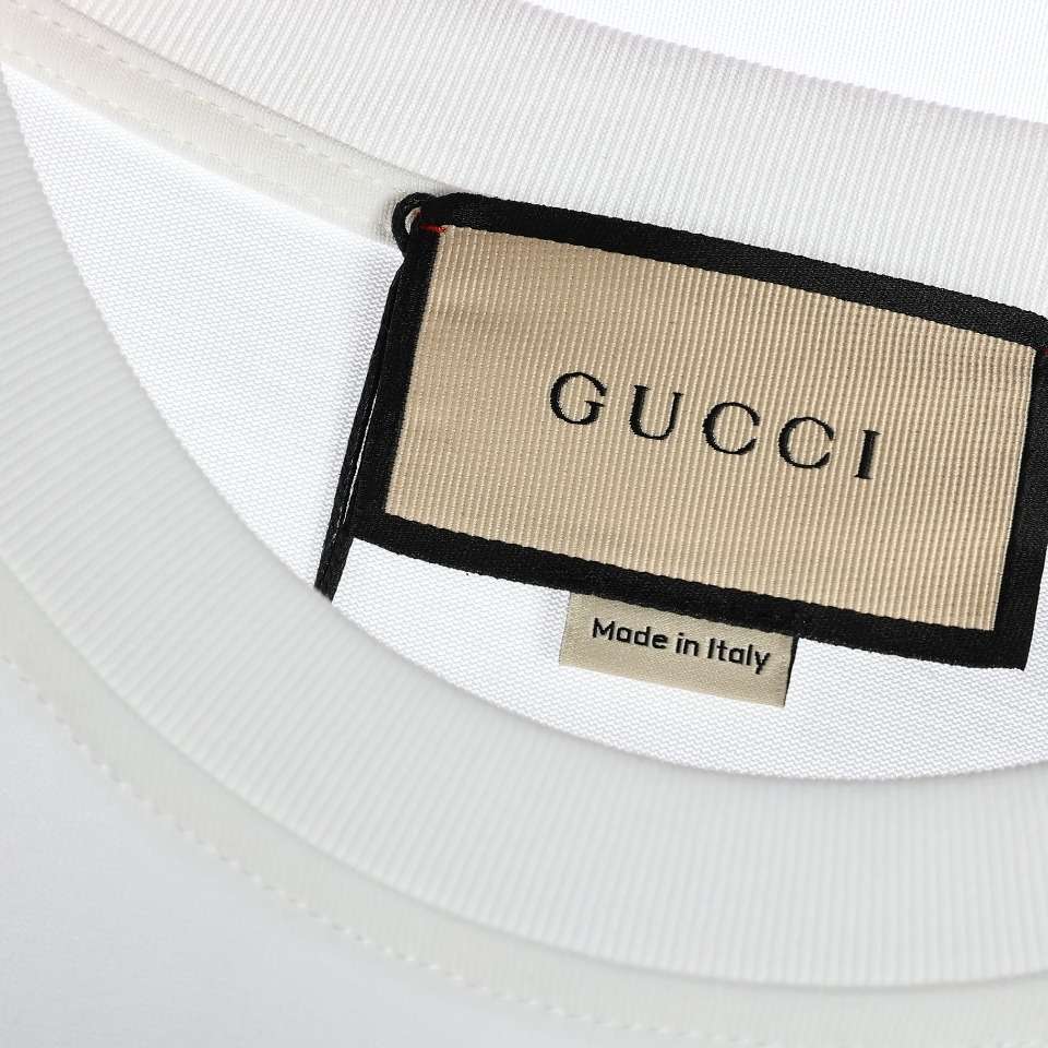 YESKICKS Gucci Bear Embroidered Badge Print Short Sleeve For Unisex - Image 6