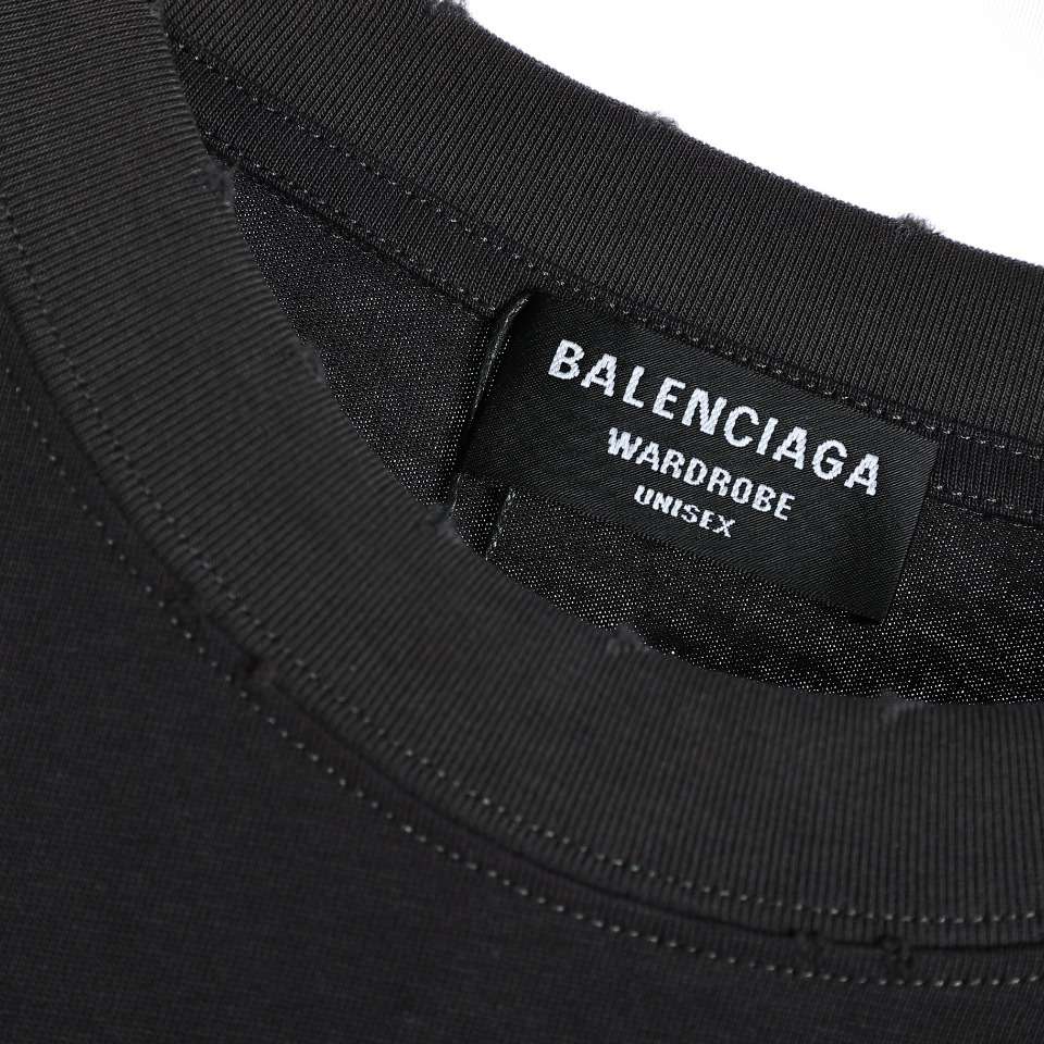 YESKICKS Balenciaga BB Scissor Crackle Printed Torn Short Sleeve T-Shirt For Unisex - Image 6