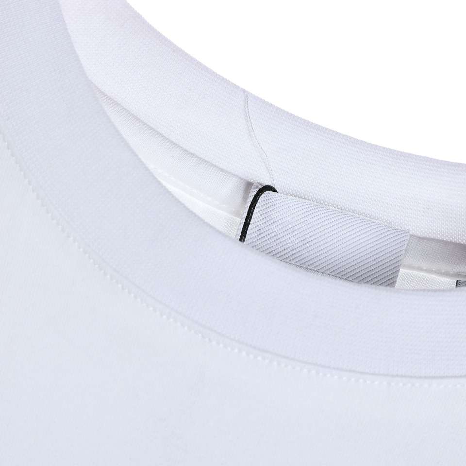 YESKICKS Burberry Letter Print Short Sleeve T-Shirt For Unisex Black And White - Image 6