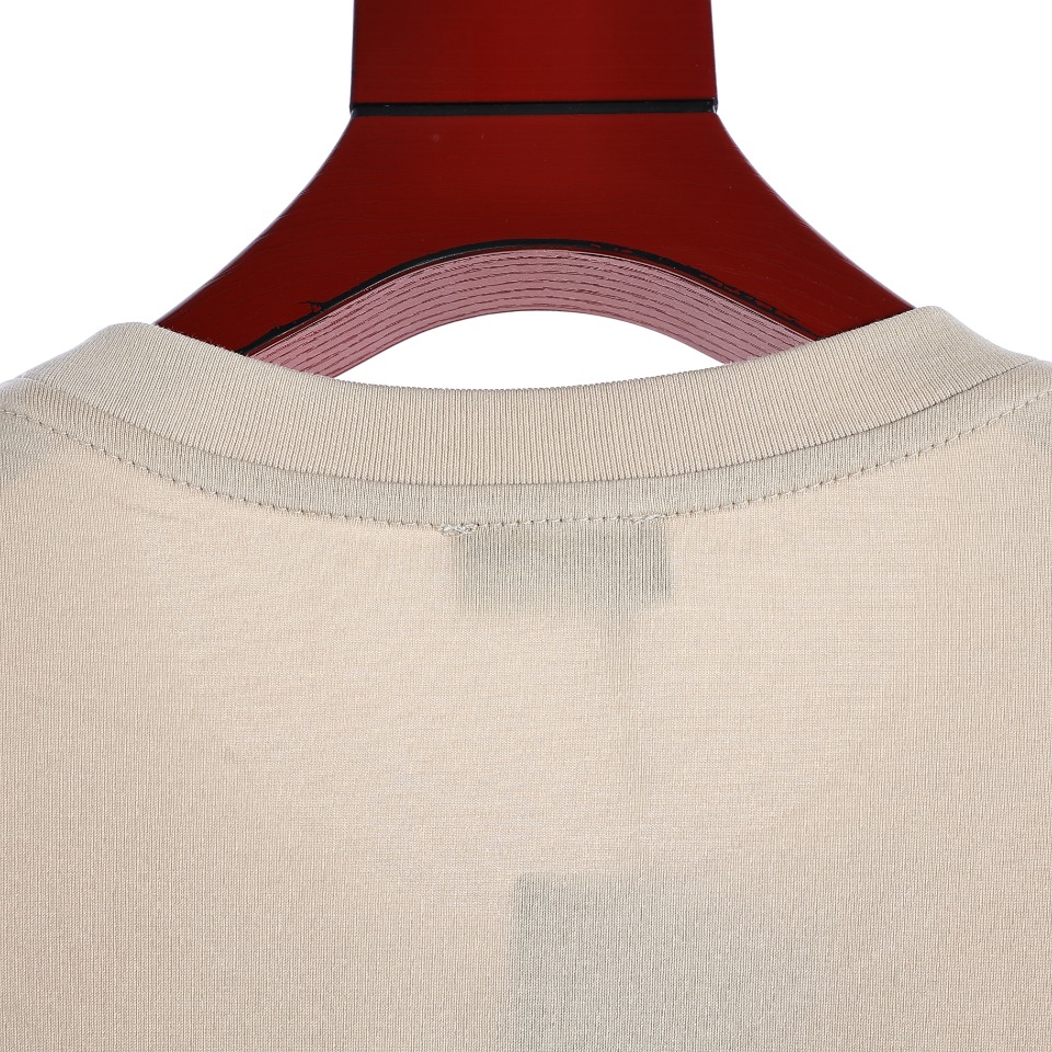 YESKICKS Fendi Zipper Pockets T-Shirt for Unisex Black And Apricot - Image 7