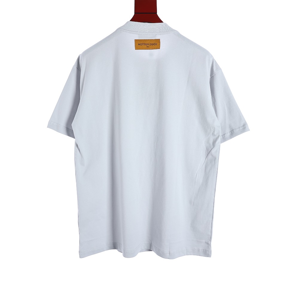 YESKICKS Louis Vuitton Embroidered Logo Letter T-Shirt For Unisex Grayish Blue And White - Image 7