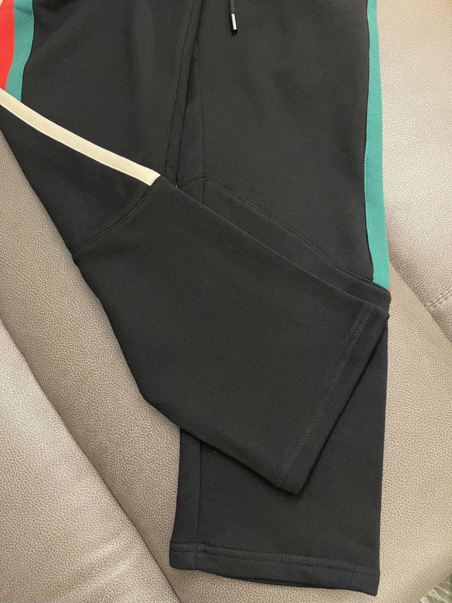 YESKICKS Gucci 23FW Color Block Jogger Pants for Unisex - Image 7