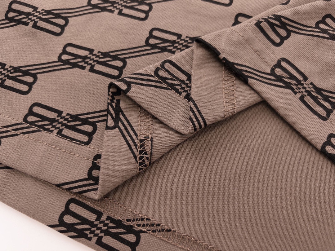 YESKICKS Balenciaga Monogram Logo Print T-shirt for Unisex Black and Coffee - Image 7