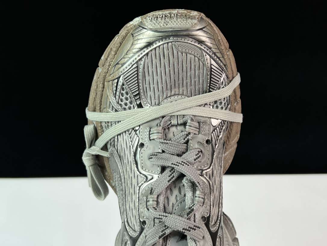 YESKICKS Balenciaga 3XL Sneaker Replica - Image 7