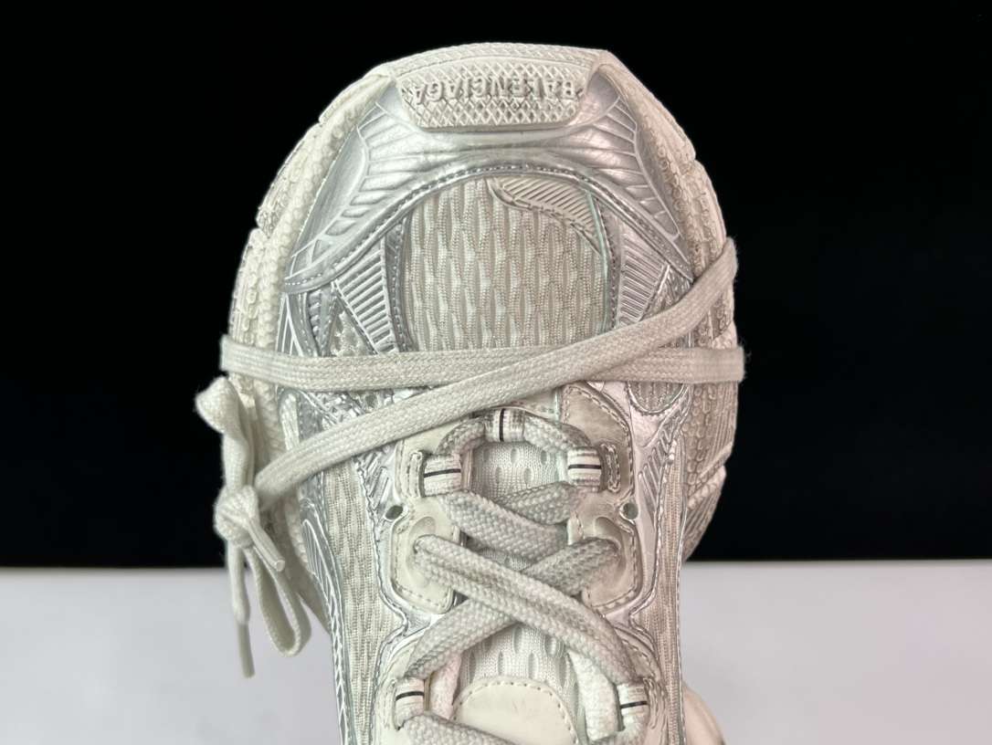 YESKICKS Balenciaga 3XL Sneaker Replica - Image 7