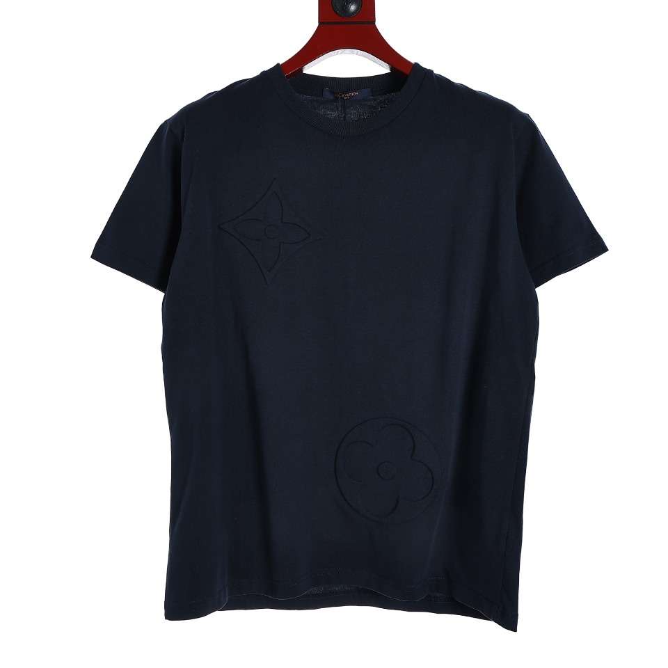 YESKICKS Louis Vuitton Logo Embossed T-Shirt For Unisex Navy Blue And Apricot - Image 7