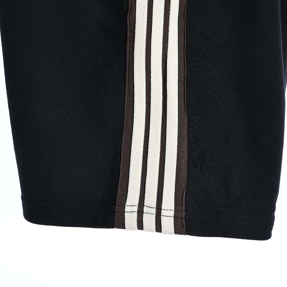 YESKICKS Celine Classic Embroidered Webbing Shorts For Unisex Black And Deep Gray - Image 7