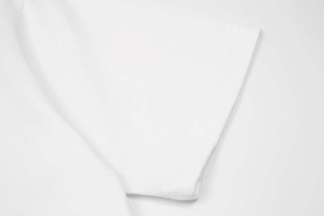 YESKICKS Gucci Color Clash Logo Print T-Shirt for Unisex - Image 7