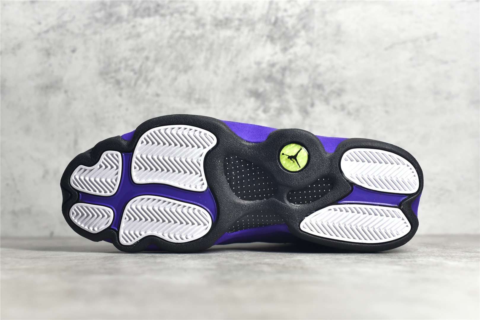 Air Jordan 13 Retro Court Purple Replica Sneaker DJ5982-015 - Image 7