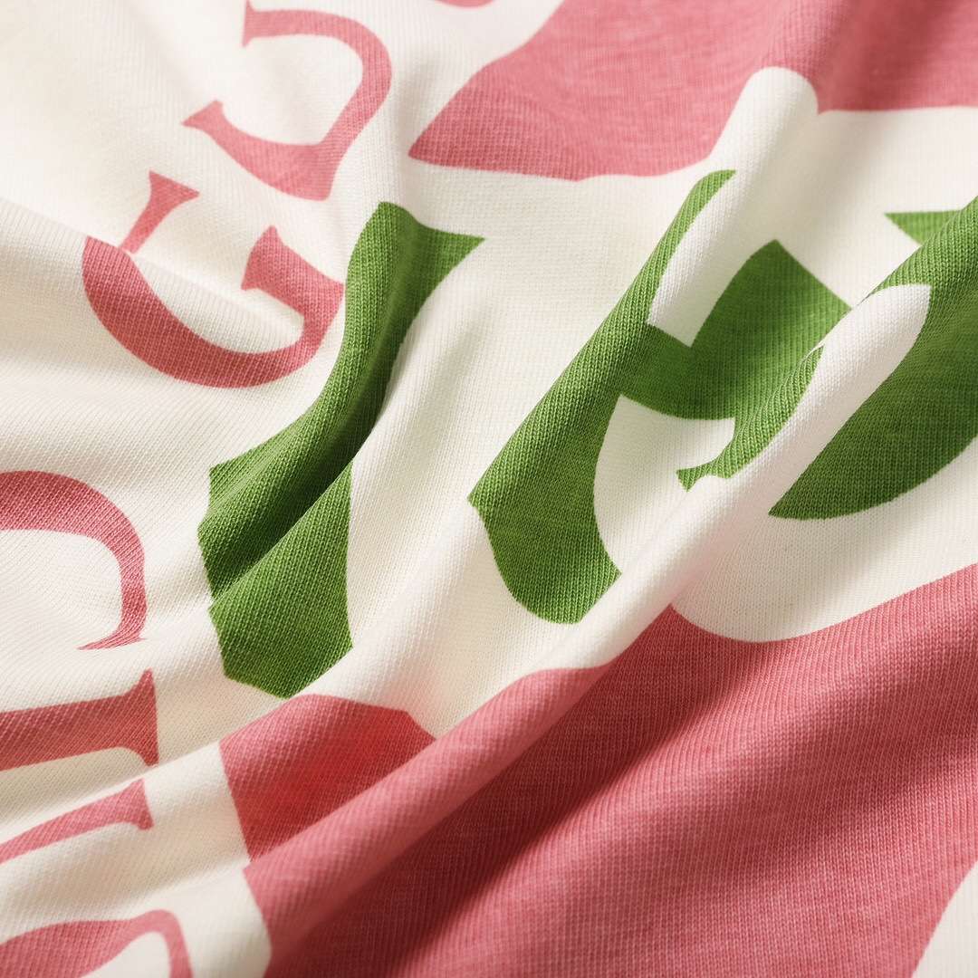 YESKICKS Gucci Logo Casual Style T-shirt for Unisex Apricot - Image 4