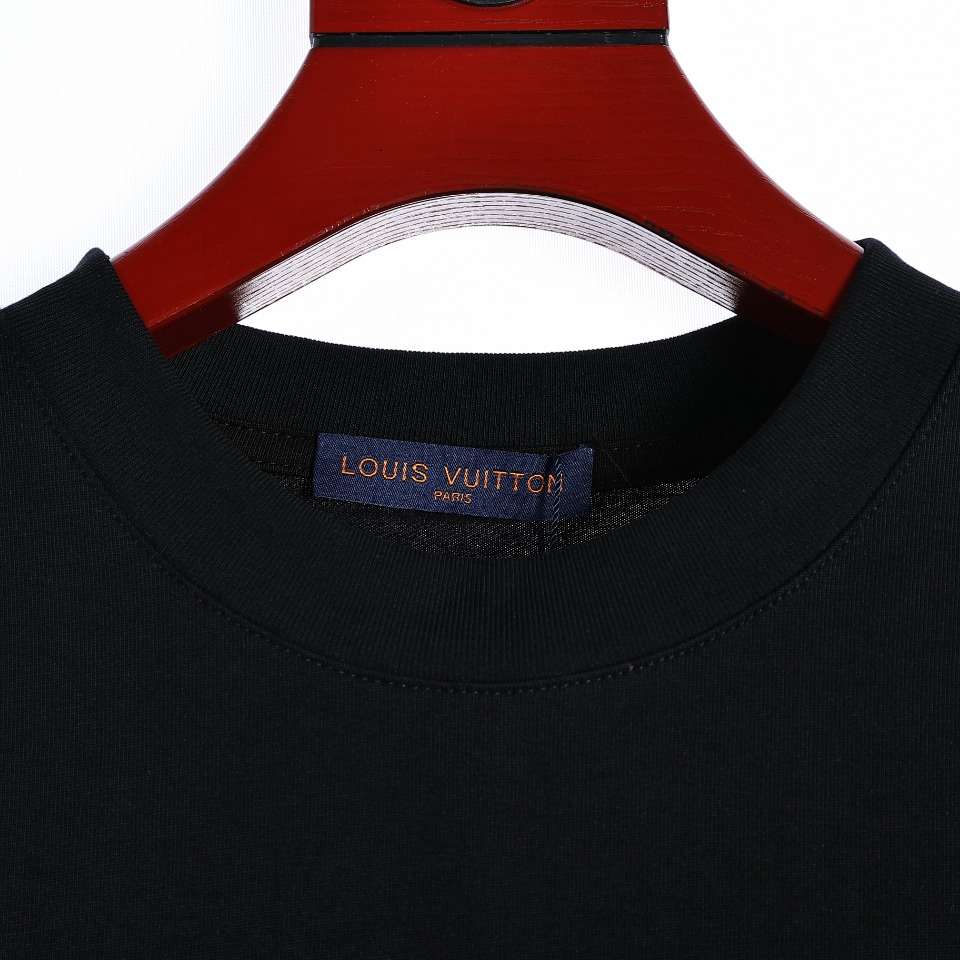 YESKICKS Louis Vuitton Colorful Graffiti Logo Cartoon Foam Printed T-Shirt For Unisex Black And Apricot - Image 8