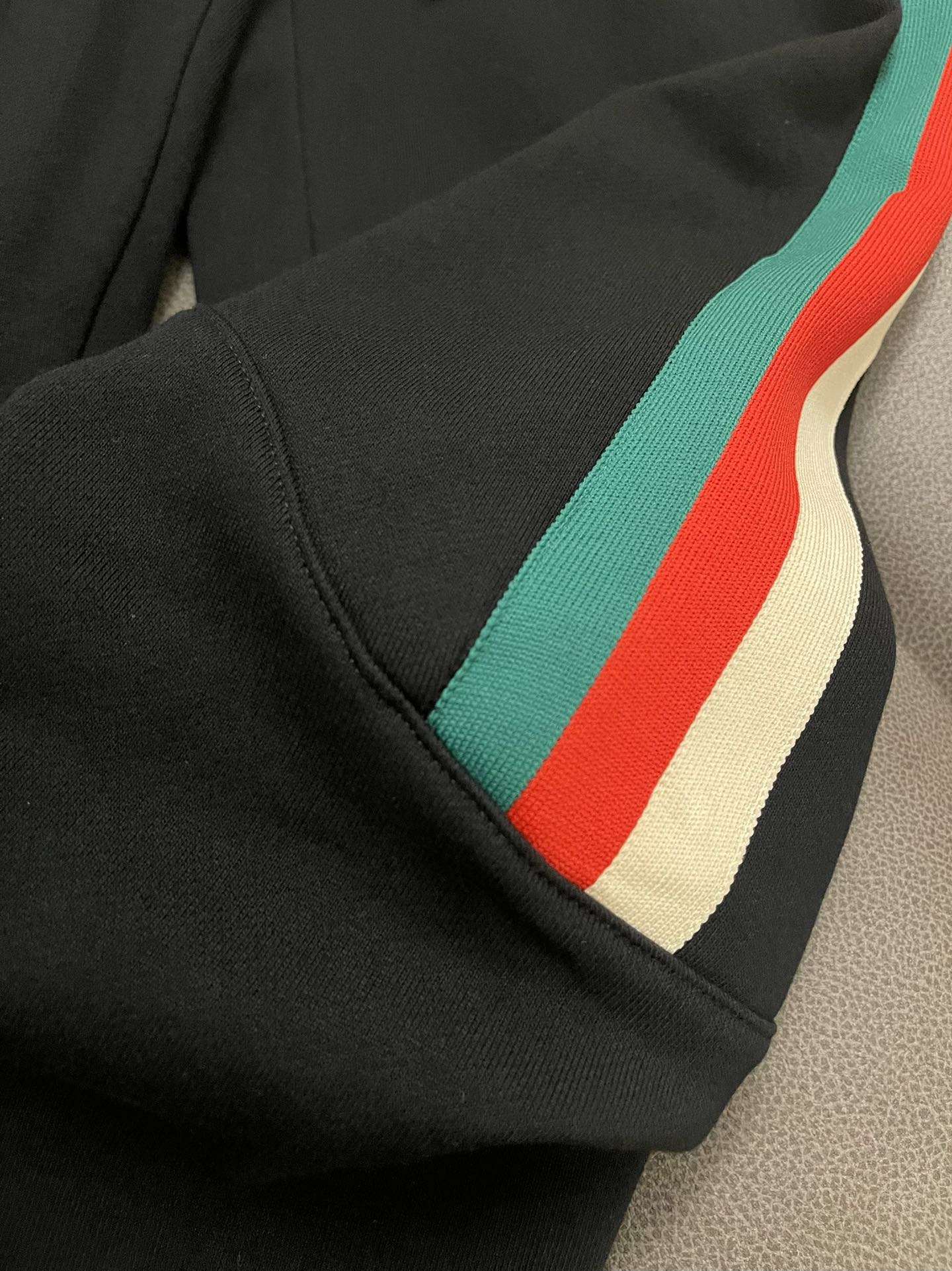 YESKICKS Gucci 23FW Color Block Jogger Pants for Unisex - Image 8