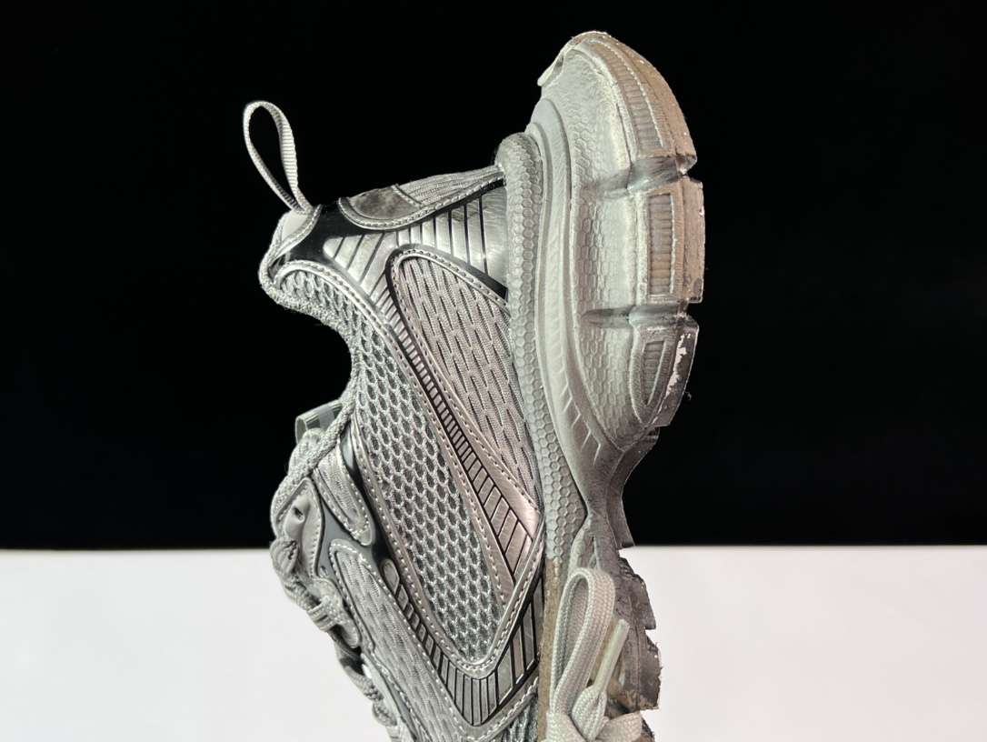 YESKICKS Balenciaga 3XL Sneaker Replica - Image 8