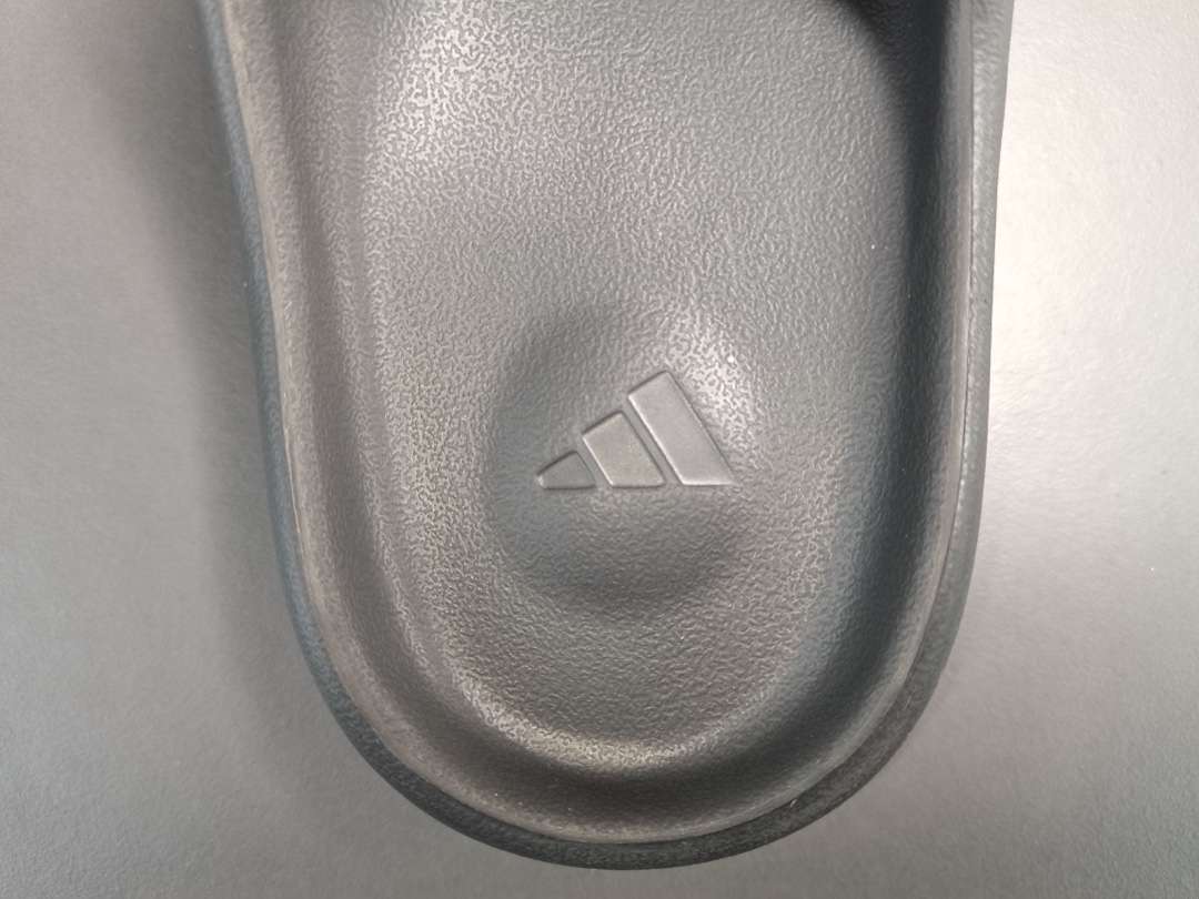 YESKICKS Adidas Yeezy Slide Onyx Replica HQ6448 - Image 9