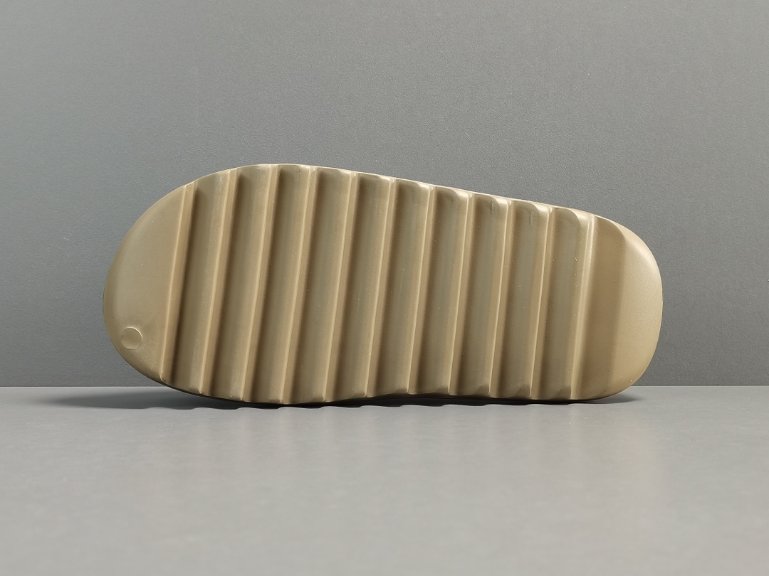 YESKICKS Fake YEEZY SLIDES EARTH BROWN REPLICA FV8425 - Image 9