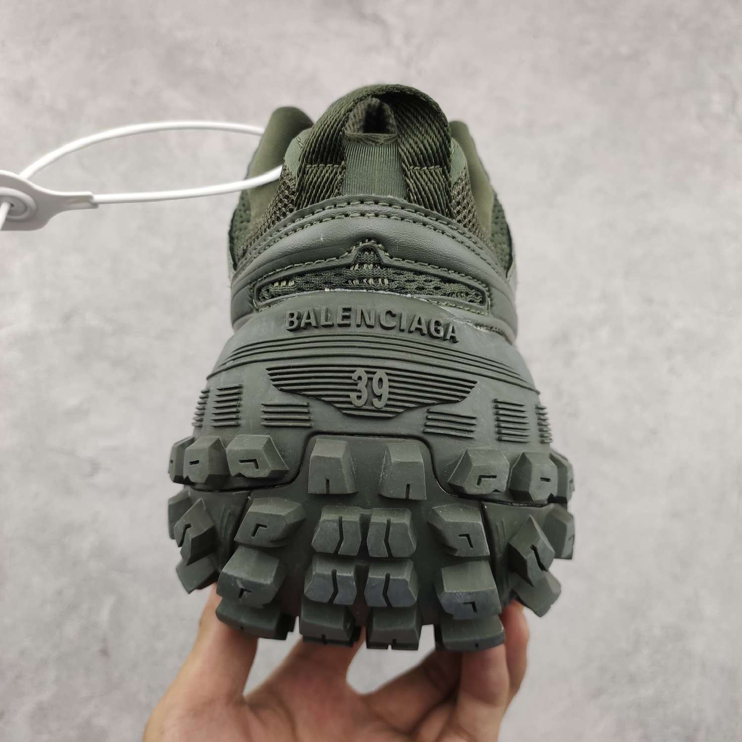 YESKICKS Balenxiaga Defender Rubber Platform Bouncer Sneaker in Green Replica - Image 8