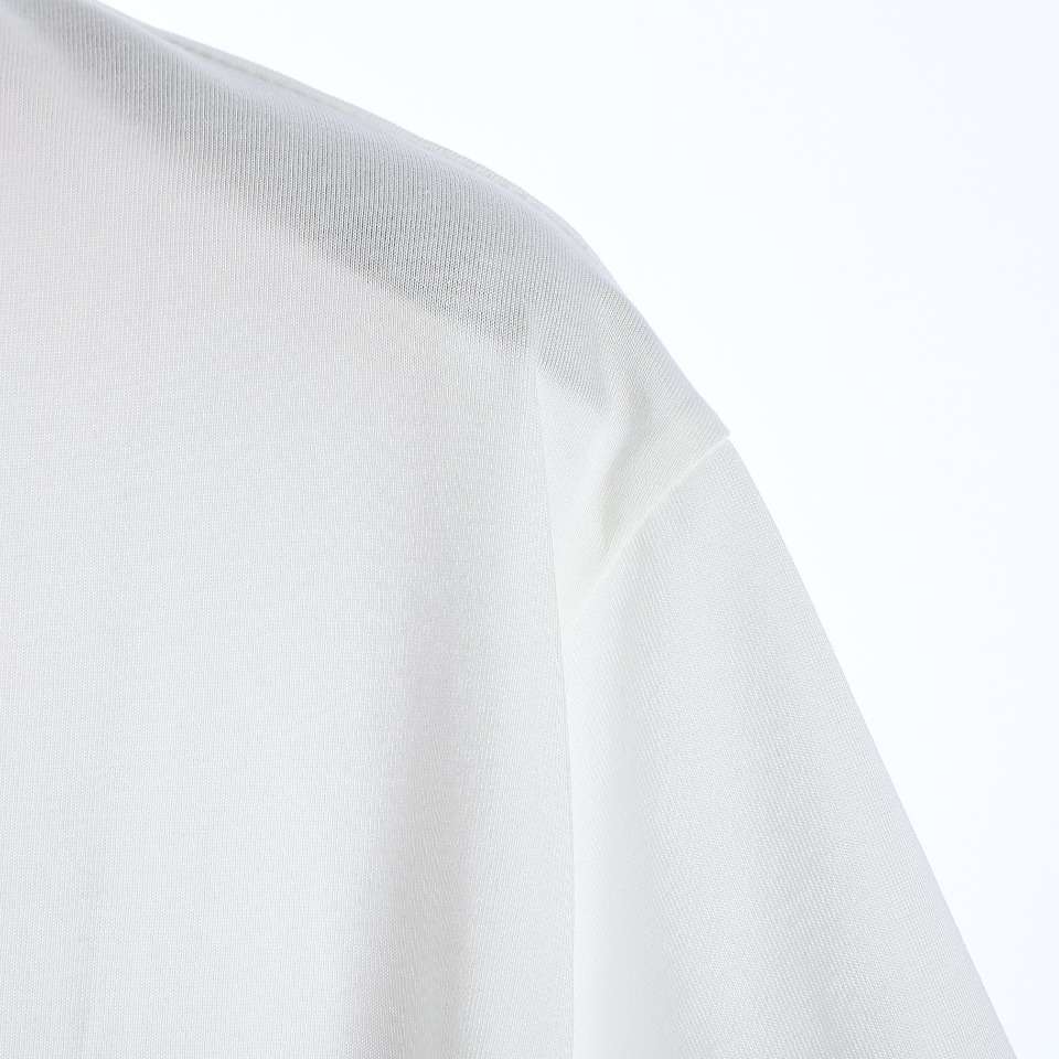 YESKICKS Burberry Bumpy Bear Print T-Shirt For Unisex Black And White - Image 9