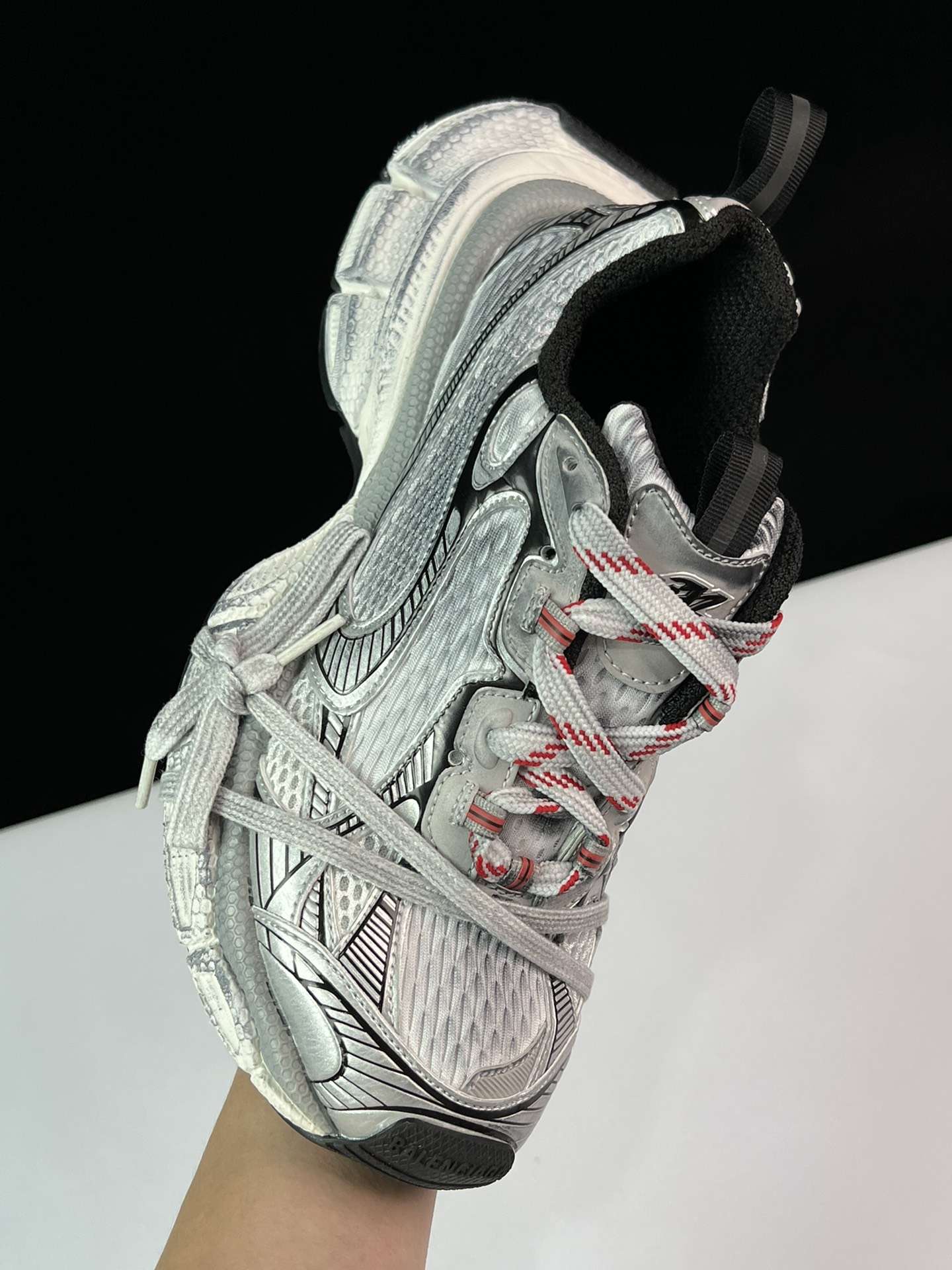 YESKICKS Balenciaga 3XL Sneaker Replica - Image 9