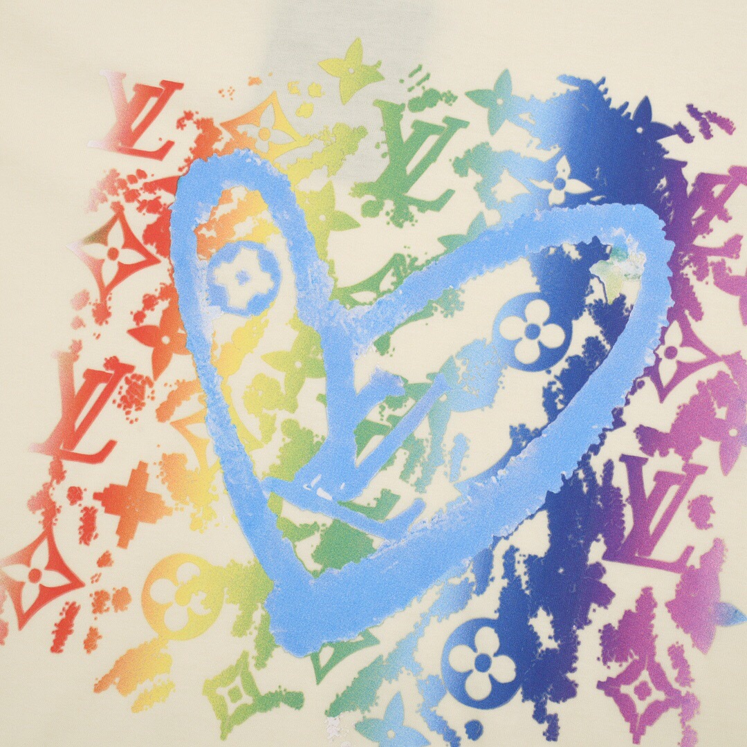YESKICKS Louis Vuitton Love Element Pattern Print T-shirt for Unisex Black and Apricot - Image 9