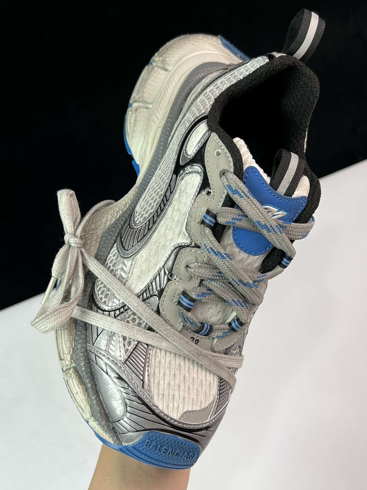 YESKICKS Balenciaga 3XL Sneaker Replica - Image 9
