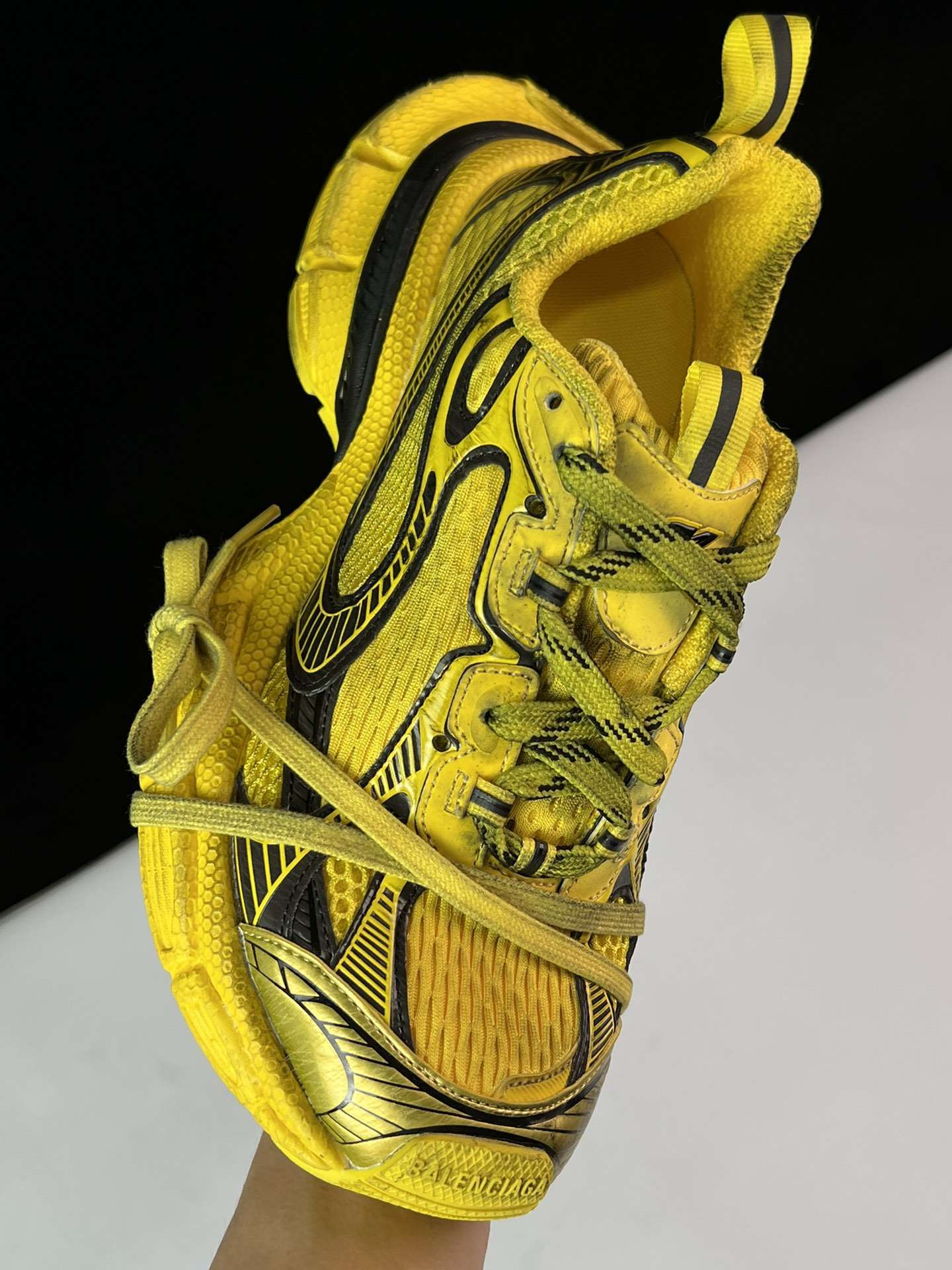 YESKICKS Balenciaga 3XL Sneaker Replica - Image 9