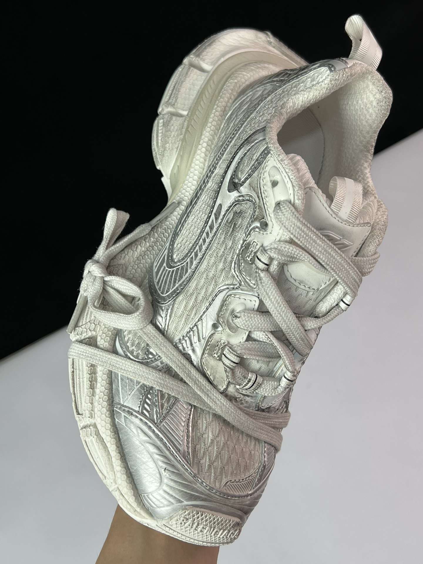 YESKICKS Balenciaga 3XL Sneaker Replica - Image 9
