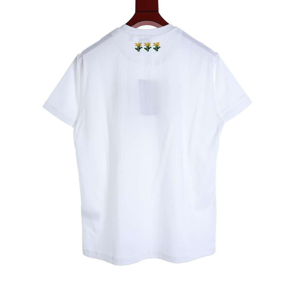 YESKICKS Burberry Letter Print Short Sleeve T-Shirt For Unisex Black And White - Image 9