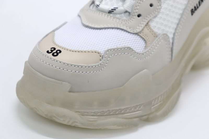 YESKICKS Balenciaga Triple S Clear Sole Sneaker Replica - Image 5